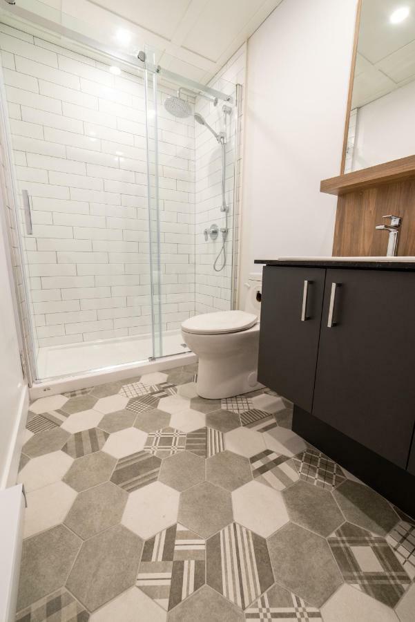 Aux Havres Urbains - Le Penthouse De La 3Ieme Avenue Quebeque Exterior foto